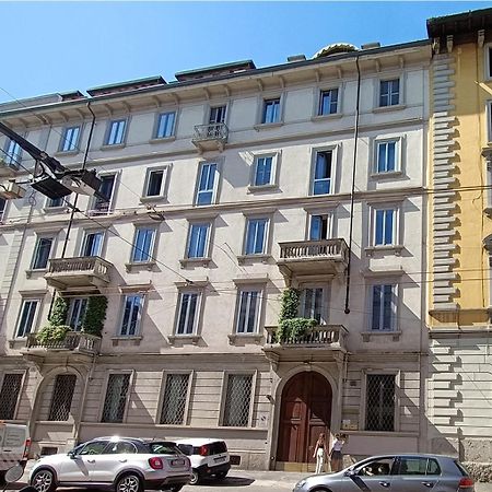 Sahi - Residenza Corso Italia Tre Camere, Due Bagni E Un Salone ミラノ エクステリア 写真