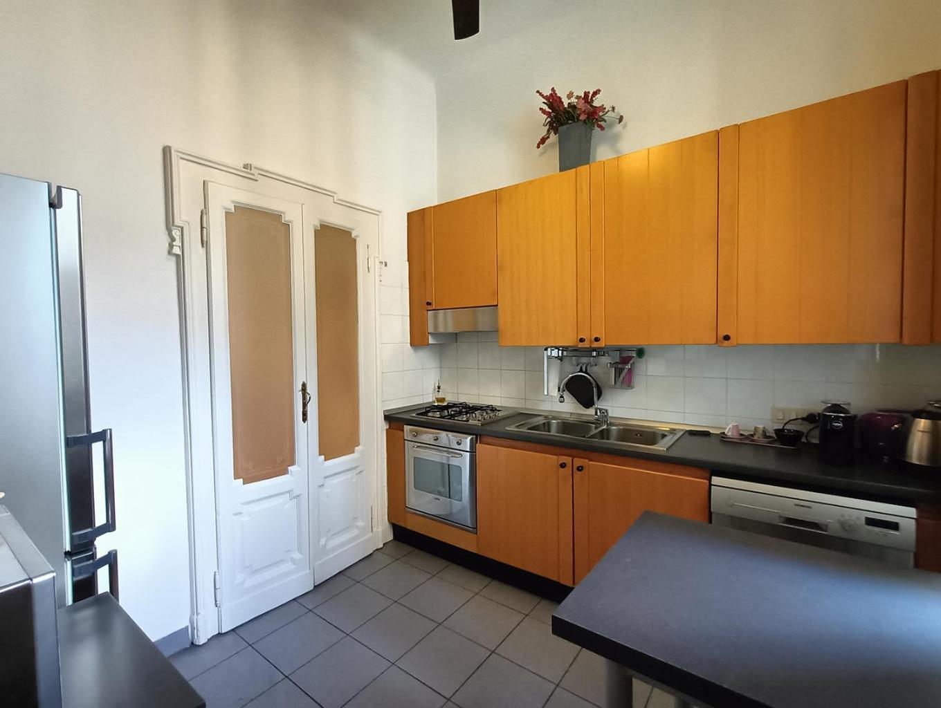 Sahi - Residenza Corso Italia Tre Camere, Due Bagni E Un Salone ミラノ エクステリア 写真