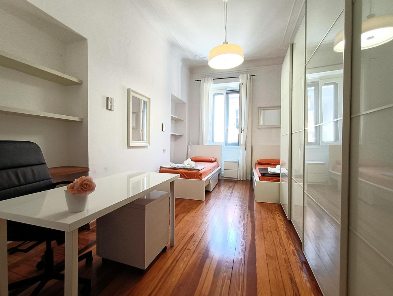 Sahi - Residenza Corso Italia Tre Camere, Due Bagni E Un Salone ミラノ エクステリア 写真